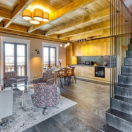 아파트 Przy Starej Piekarni Dream 스클라르스카포렘바